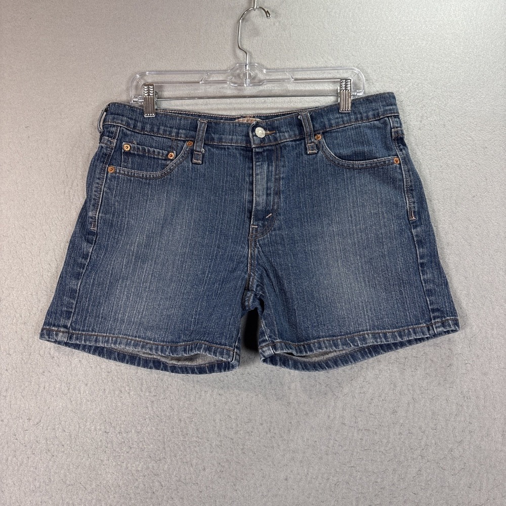 Y2K Levis Denim Shorts Women Size 12 Blue 515 Mid Rise Medium Wash Jean VTG 2006